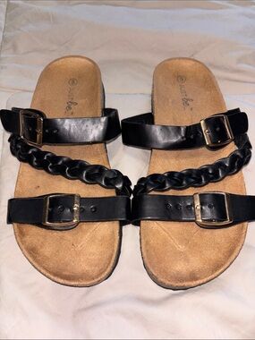 Footbed sandles